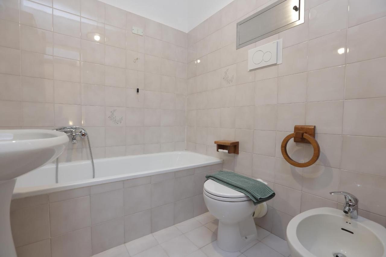 Ferienwohnung De Chi E De La Sestri Levante Exterior foto